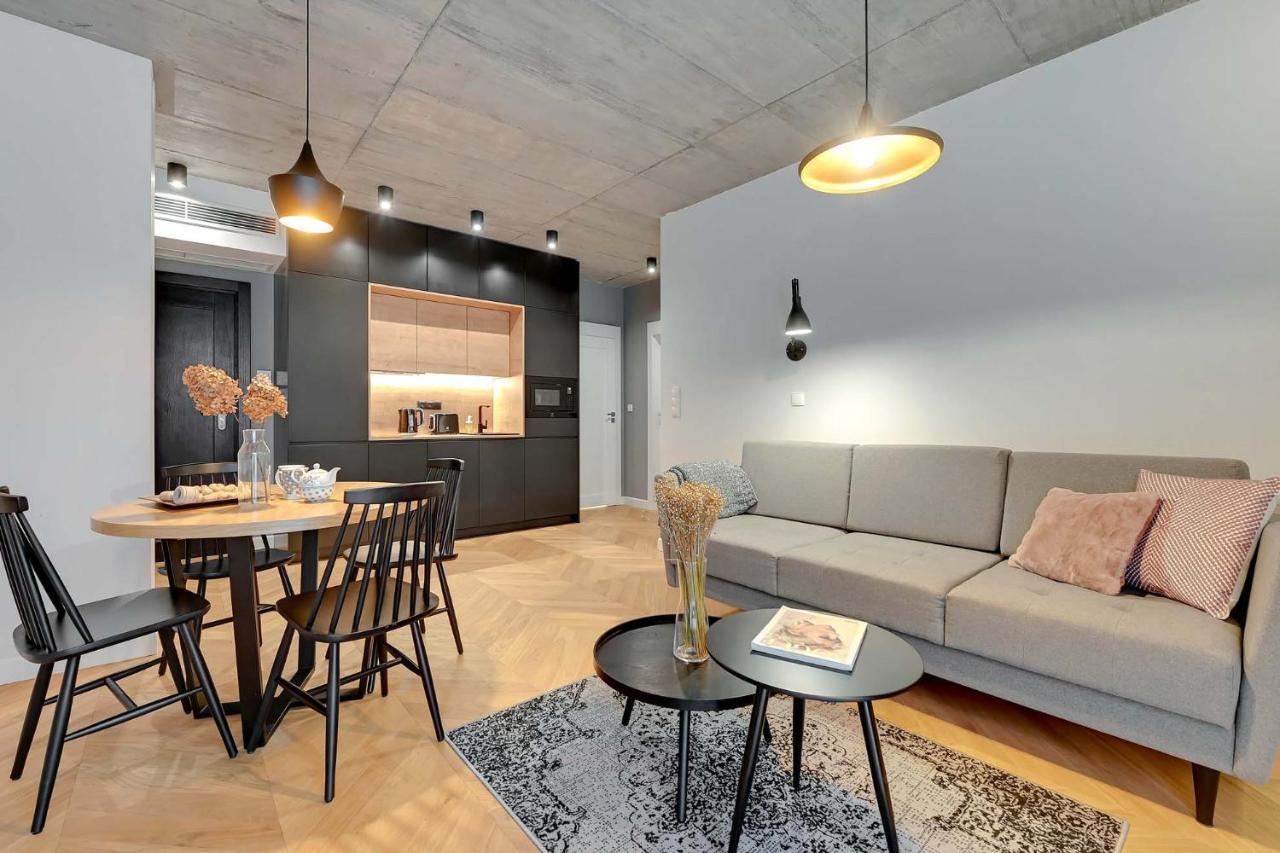 Equus Aparthotel 3*