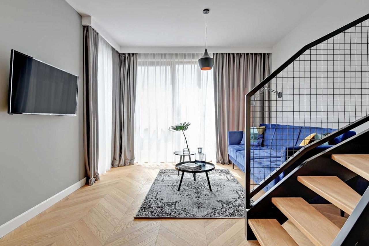 Equus Aparthotel 3*