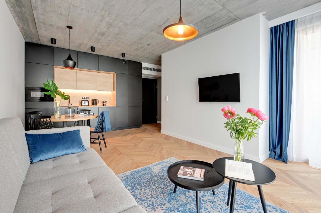 Equus Aparthotel 3*