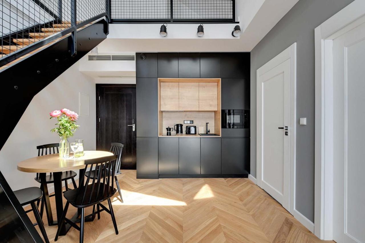 Equus Aparthotel